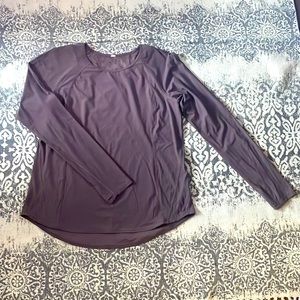 Long-sleeved lululemon top